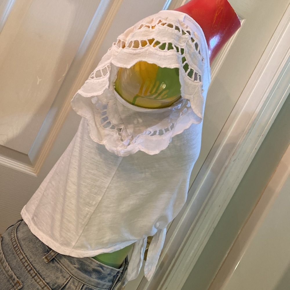 Tahari White Flutter Sleeve Asymmetrical Blouse - Picture 11 of 13